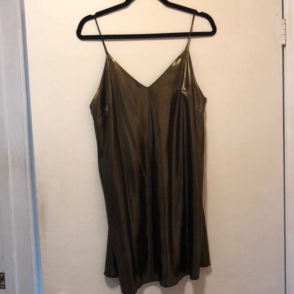 Wilfred Dresses & Skirts - Wilfred Free Metallic Dress